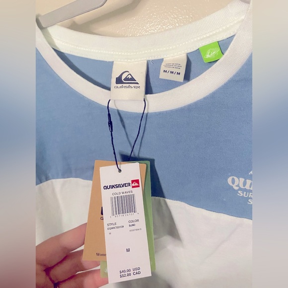NWT. Quicksilver long sleeve - Picture 3 of 3